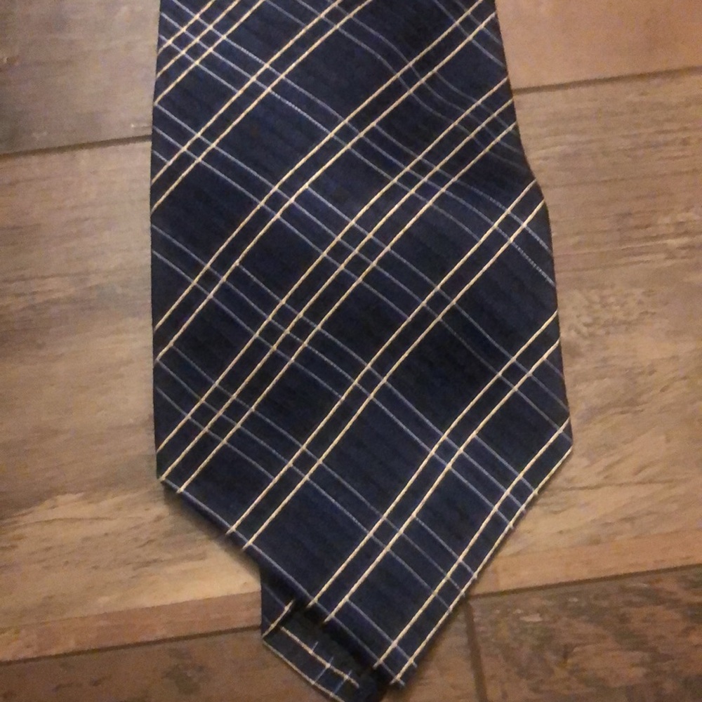 Calvin Klein Necktie - Picture 2 of 4